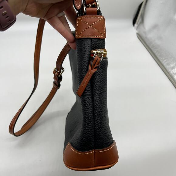 Dooney & Bourke Pebble Leather Crossbody Handbags Black - Picture 5 of 15